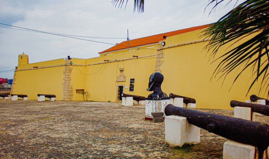 Cultura de São Tomé e Príncipe: Tradições, Música e Gastronomia